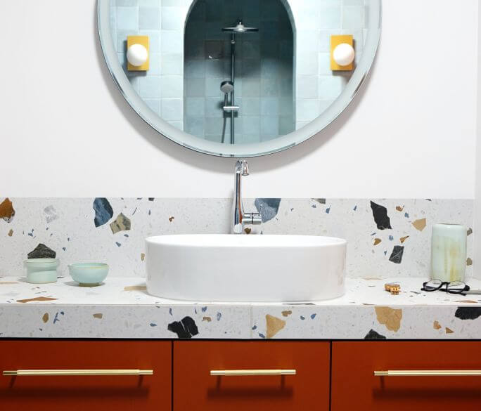 nowoczesna łazienka z lastryko