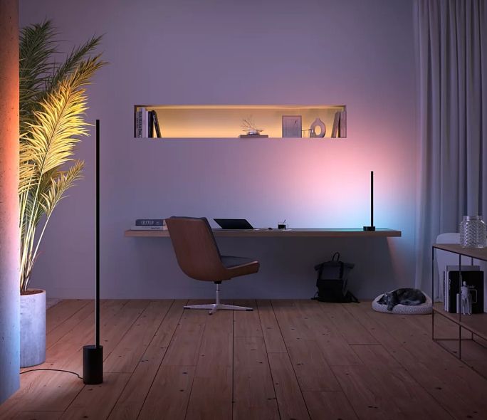 lampa gradientowa Philips Hue