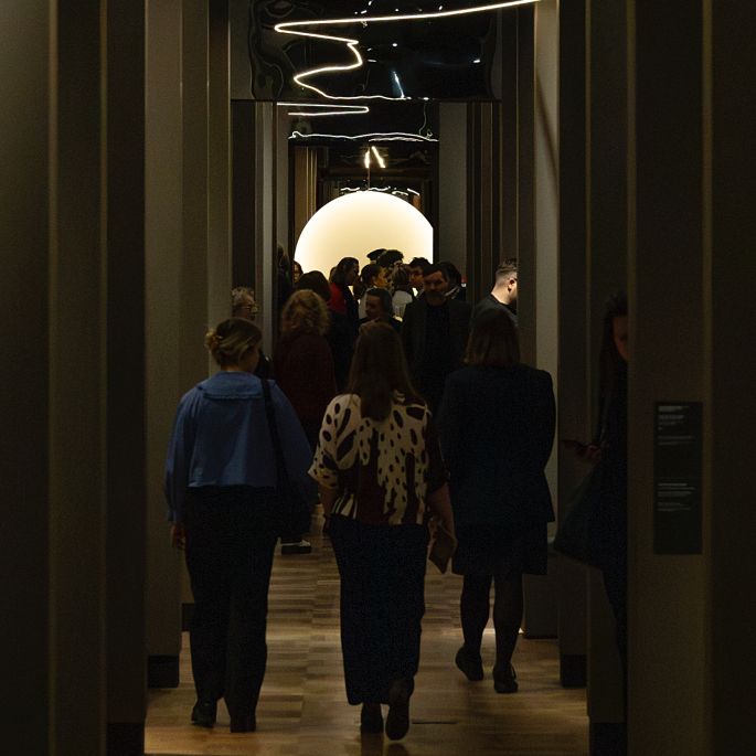 jak kolor kształtuje przestrzeń publiczną