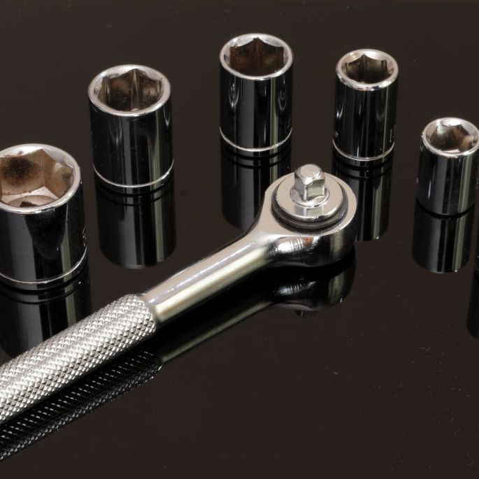 czym się kierować przy zakupie klucza dynamometrycznego