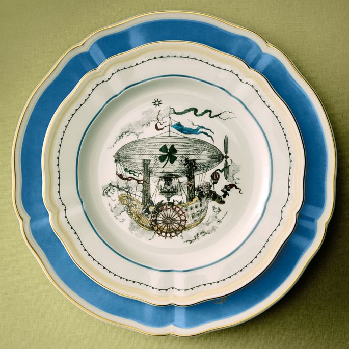 Fantastyczne podróże Pana Diora. Nowa kolekcja porcelany Dior Maison inspirowana Juliuszem Verne’em