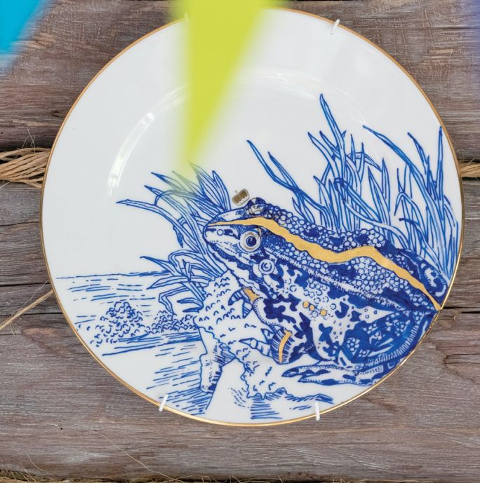 ozdobne talerze na ścianę