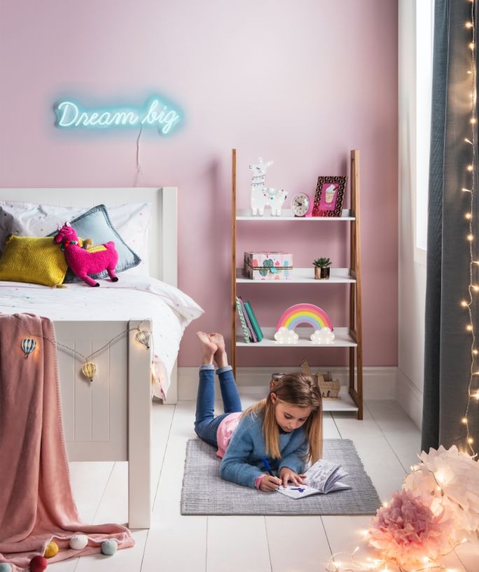 różowy pokój dziewczynki