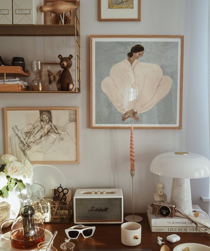 mieszkanie w kamienicy pracownia biurko