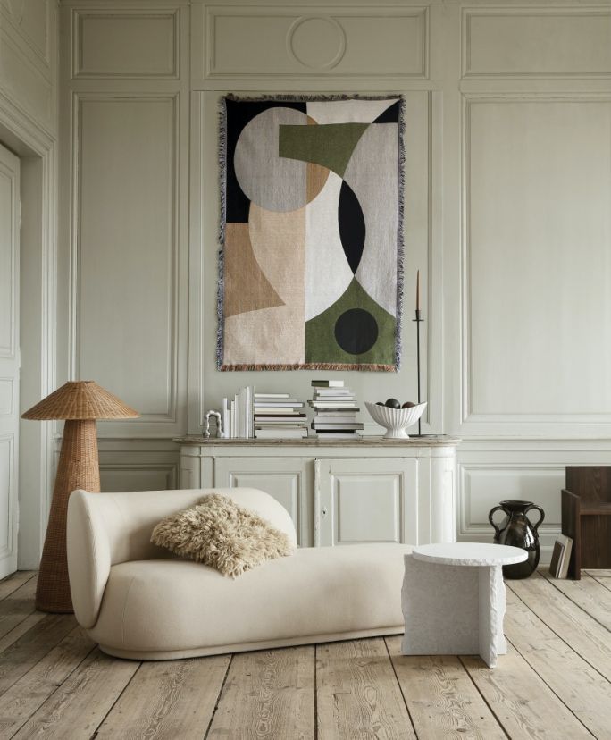 nowoczesny kilim na ścianę w salonie