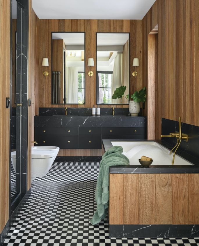 łazienka czarna z drewnem