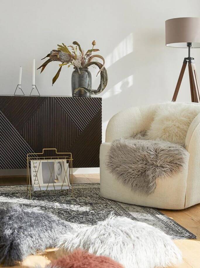 jak wybrać dywan do salonu