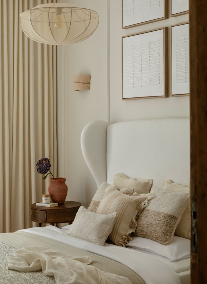 kaszmirowa sypialnia