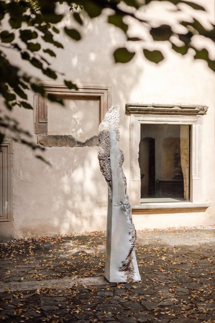 Rzeźba Jolanty Herma-Pasinskiej z Fine Art Gallery