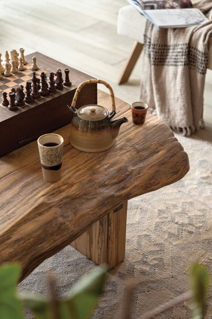 drewniane meble w salonie