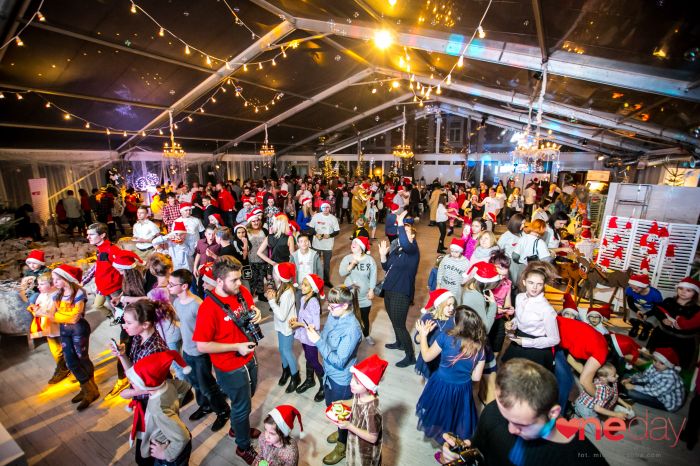 Fundacja OneDay wspiera Dzieci z Domów Dziecka i placówek Opiekuńczo-Wychowawczych oraz w trudnej sytuacji materialnej.