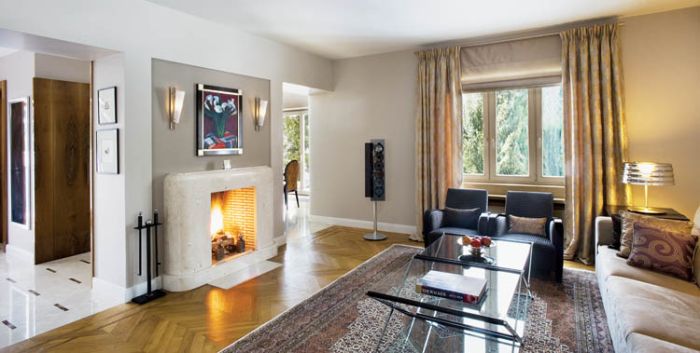 Mieszkał tu Władysław Broniewski z dwiema żonami.