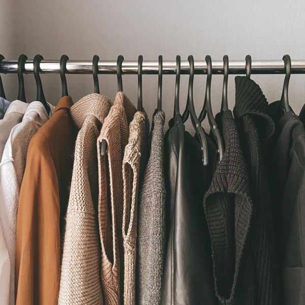 Szafa i szafka na buty – jak wybrać praktyczne meble do przechowywania?