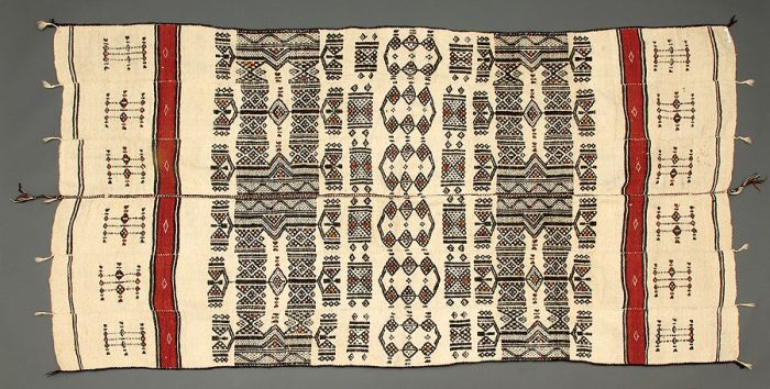 Tkanina z wielbłądziej wełny, Afryka Zachodnia