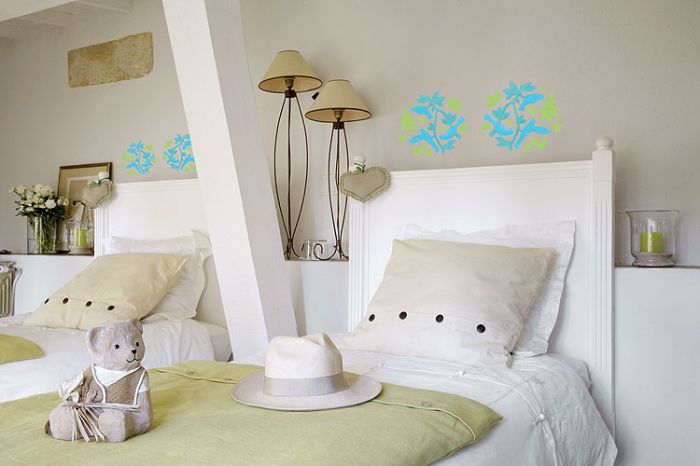 Dekoracyjny motyw w sypialni