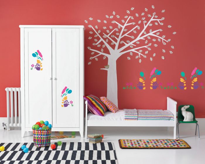 Wzór można umieścic na ścianie i na meblach.