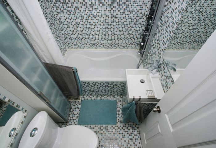 Zdjęcie: Shutterstock. Mała wielka łazienka - jak ją urządzić?