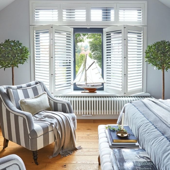 aranżacje okna w sypialni