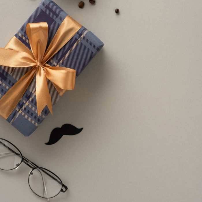 czym zaskoczyć tatę pomysły na praktyczne i efektowne prezenty dla ojca