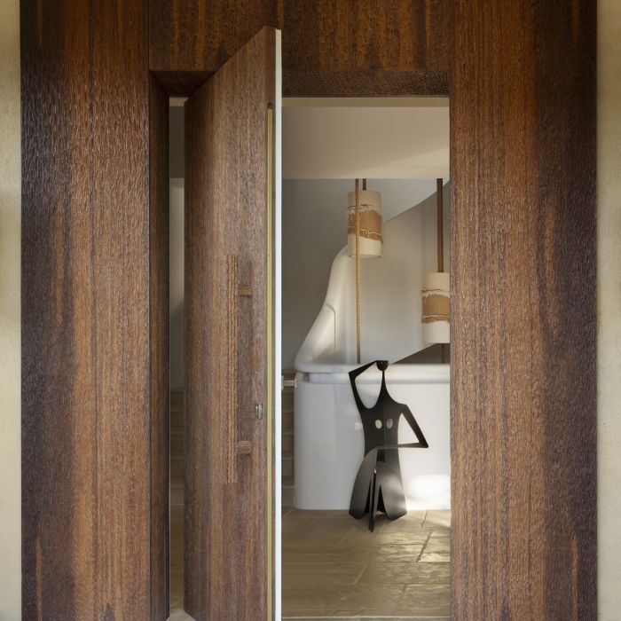 elegancka francuska willa w stylu quiet luxury