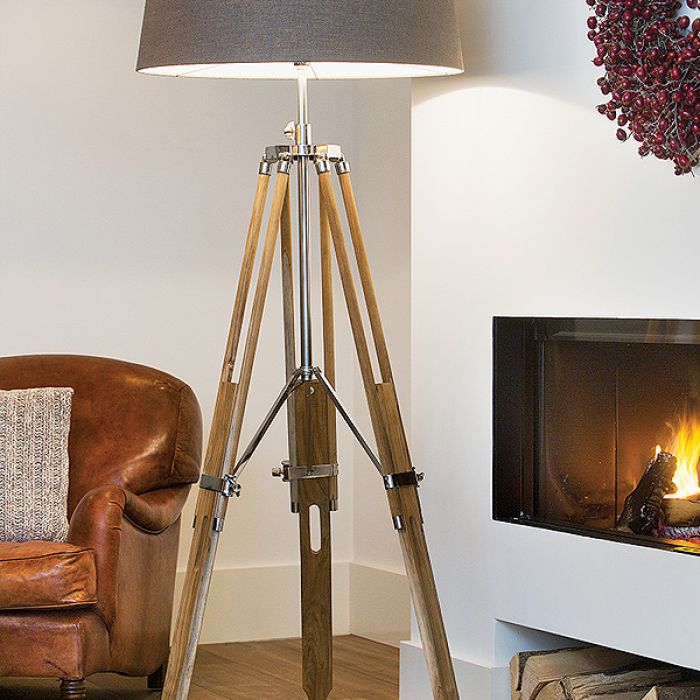 Rodeo i Boudin, ROMANTIC HOME. Rzucając światło