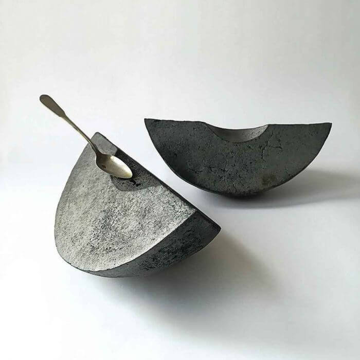 Ważny jest szczegół: minimalistyczne rzeźby Katarzyny Handzlik