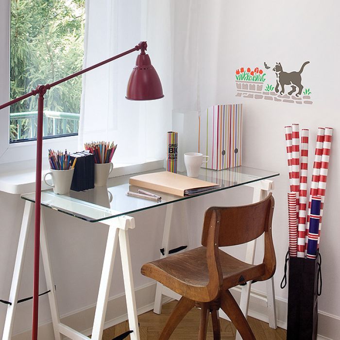 Wiosenny kot w pracowni. Inspirujący wiosenny kot