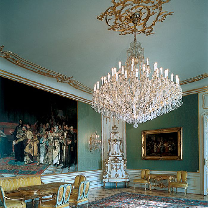 Żyrandol marki Preciosa. Kryształowe żyrandole od Preciosy