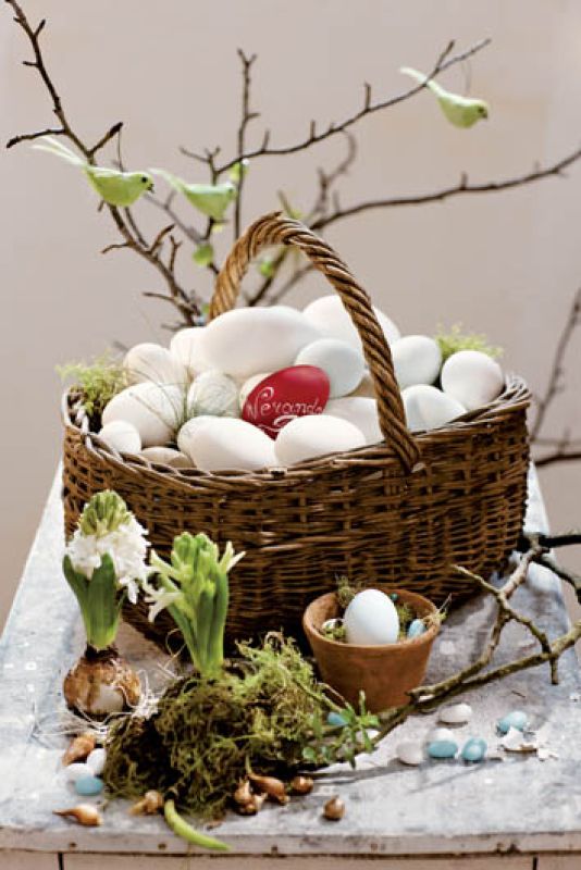 Domowy majonez, żurek na zakwasie, drożdżowe baby - to tylko niektóre wielkanocne przepisy. Sprawdź, co