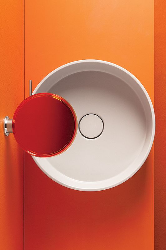 Kartell by Laufen. Laufen - kąpiel po mistrzowsku