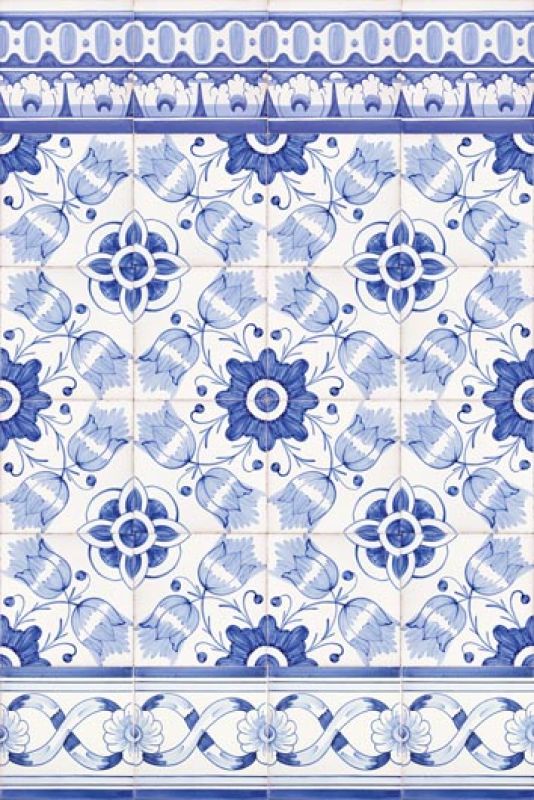 Kolekcja inspirowana XVI-wiecznymi płytkami mauretańskimi. Cena - od 7 do 14 euro/szt. EUROMKII