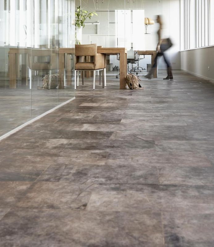 Okładzina skórzana na podłogę.