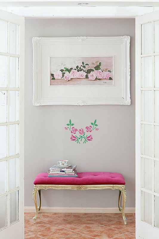 Róże na ścianę - szablon do malowania