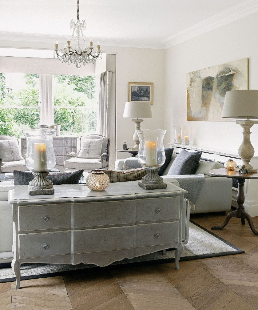 Angielski dom pełen antyków