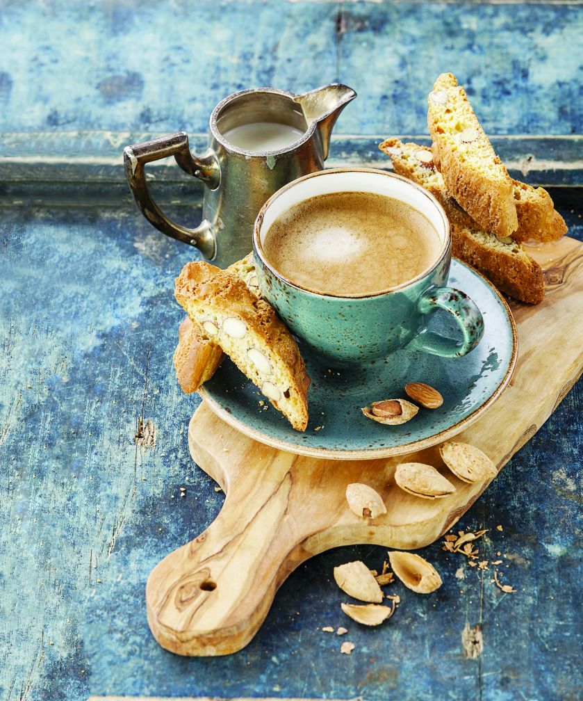 Kawa: w czym ją parzyć i pić, by nie stracić nic ze smaku? Aby znaleźć idealny smak kawy testujemy