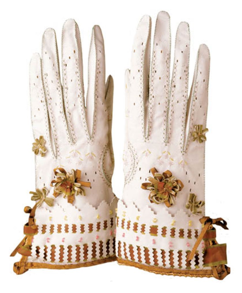 Rękawiczki ze zdobieniami w stylu etno.