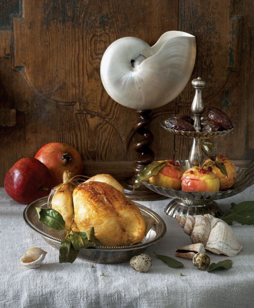 Kurczak pieczony z jabłkami i sosem z granatu