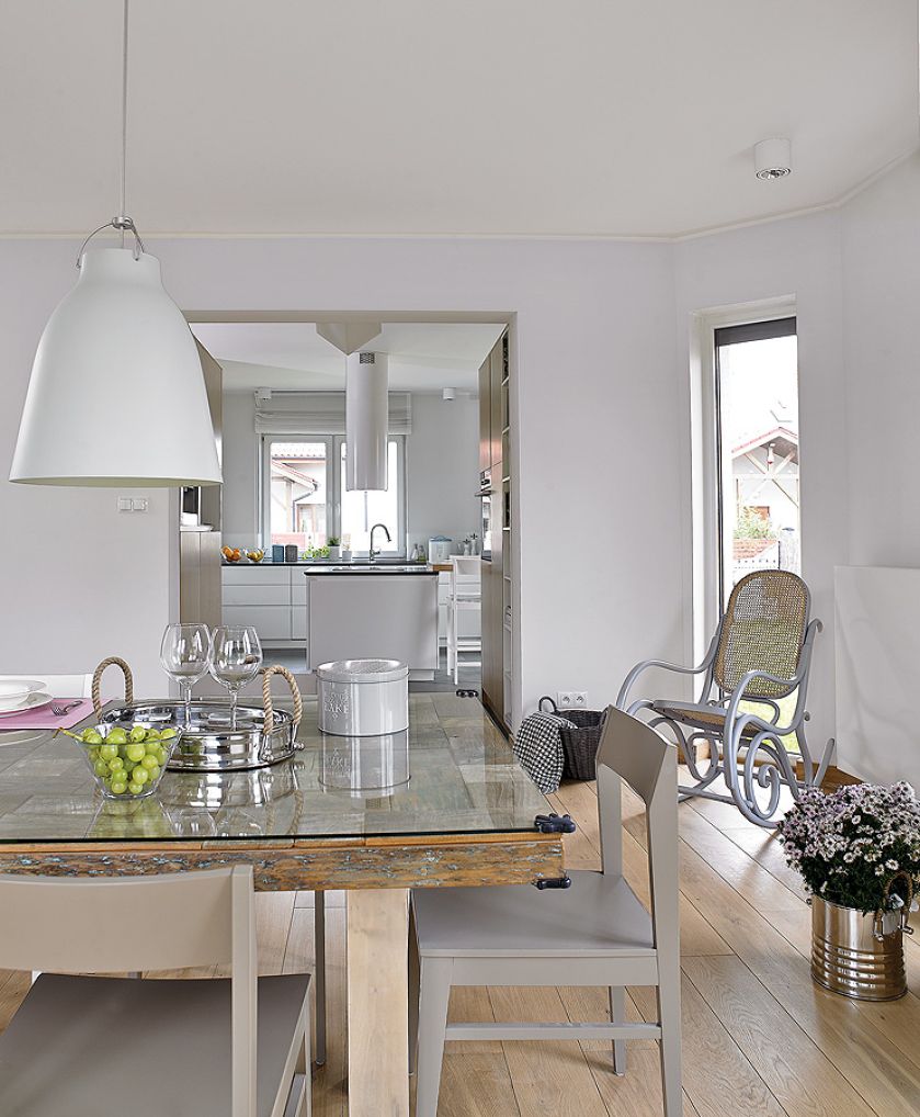 Dom jasny i pastelowy