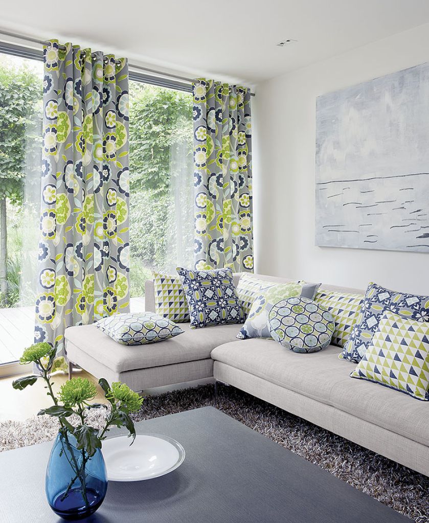 ...Znajdziemy je na poduchach i zasłonach z kolekcji Impressions. Studio G przygotowało cztery motywy w