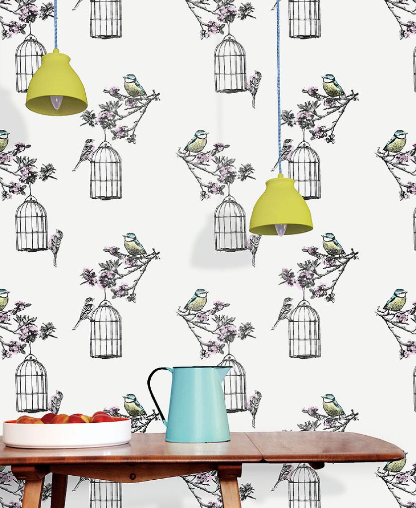 Tapety Louise Body są troszkę retro, jakby były wzięte ze starych ilustracji książkowych i podkolorowane.