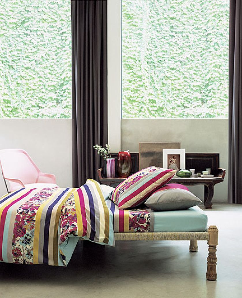 Pościel od Kenzo: cena poszewki na poduszkę – 240 zł, poszwy na kołdrę – od 640 zł. YVES DELORME