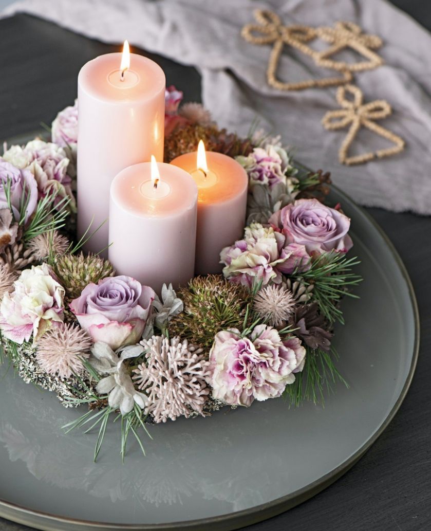 dekoracja stołu ze świecami