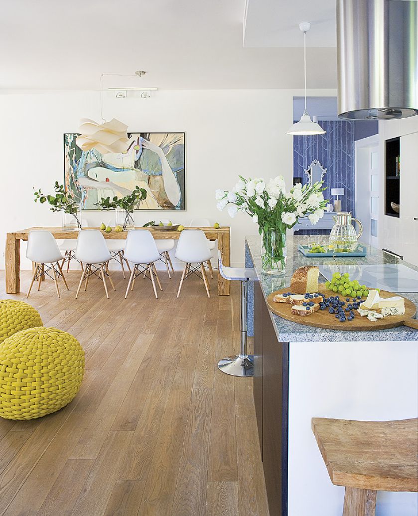 Skandynawski styl w sosnowym lesie