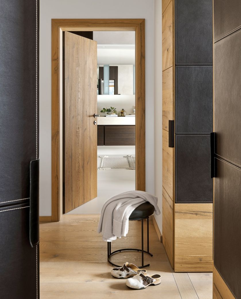 Zimowe aranżacje: przytulne, drewniane wnętrza w stylu chalet