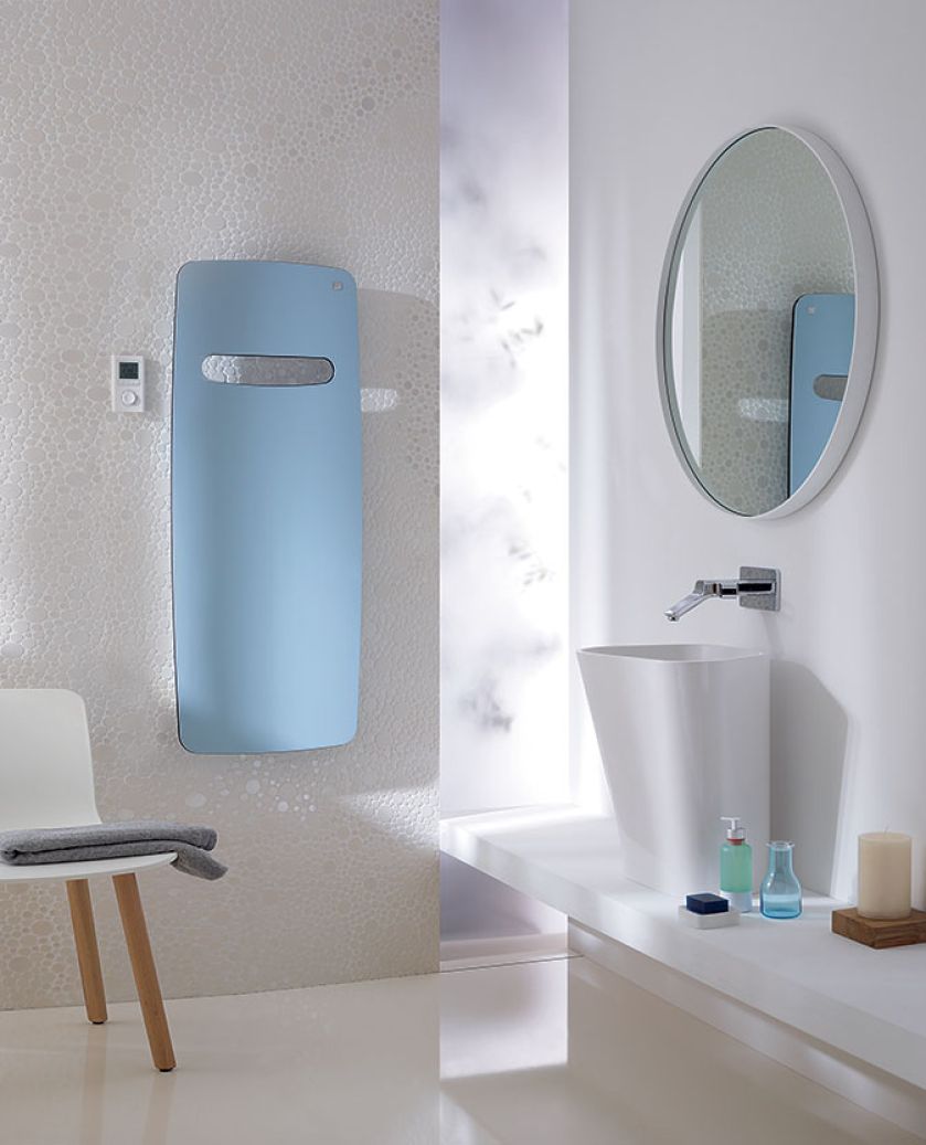 VITALO SPA ma aluminiowa obudowę z dziurkami, ZEHNDER