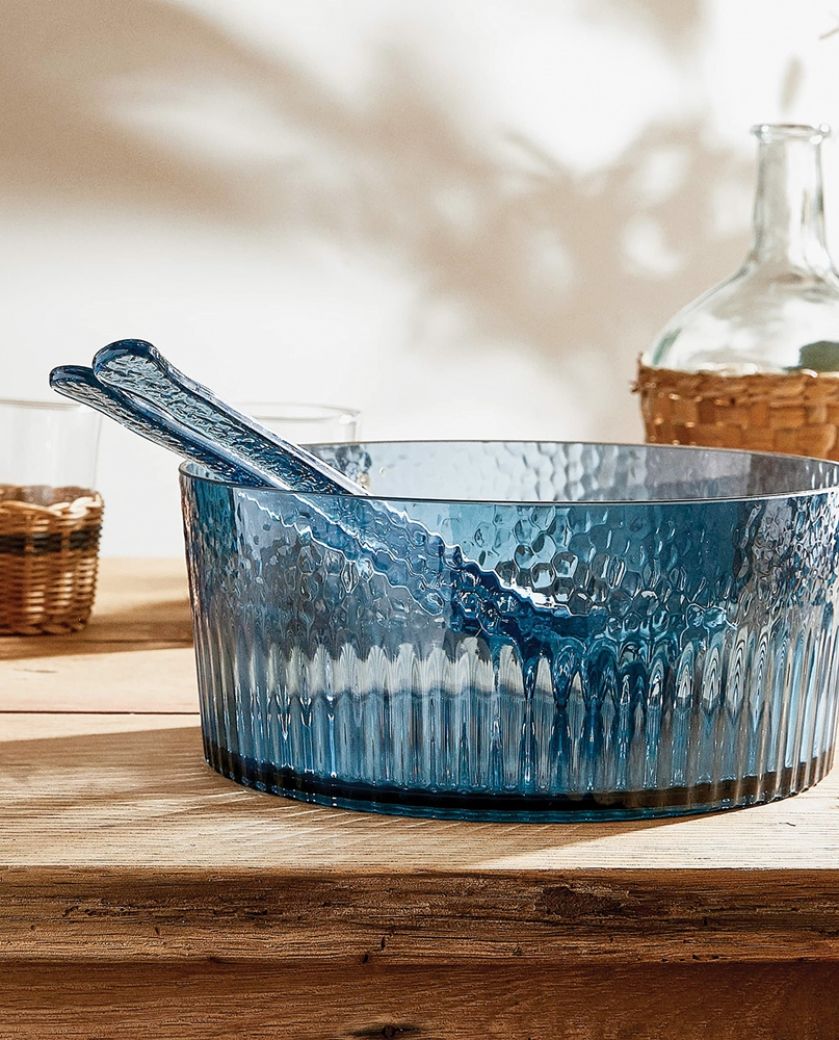 niebieska miska zastawa na stół