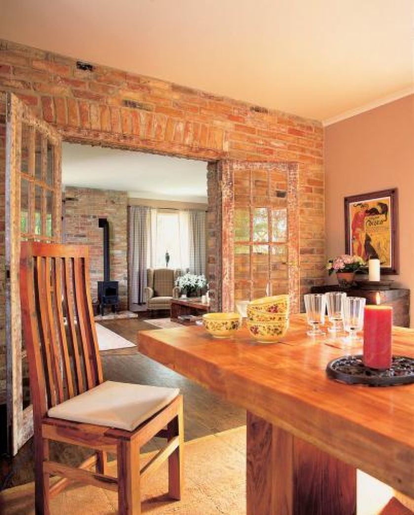 Jadalnia jest otwarta na salon. U właścicieli Belbazaar