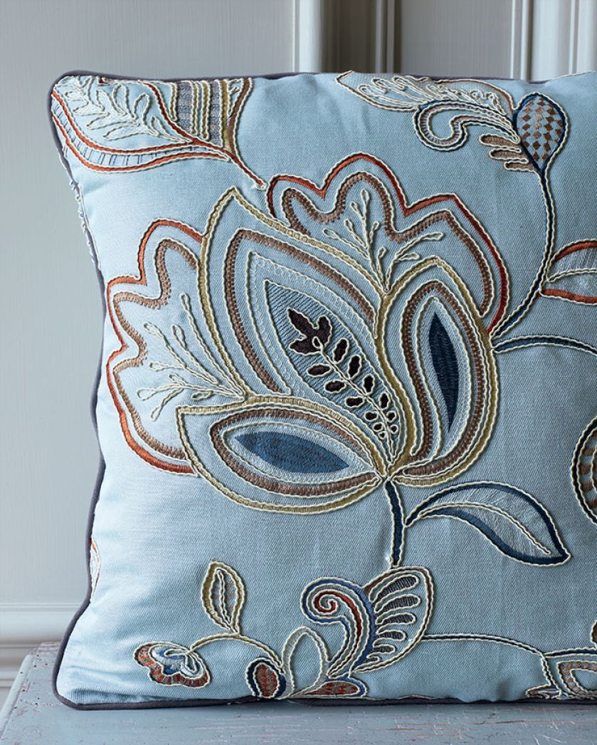 Haftowana poducha marki Cole Son, IMPRESJE HOME COLLECTION