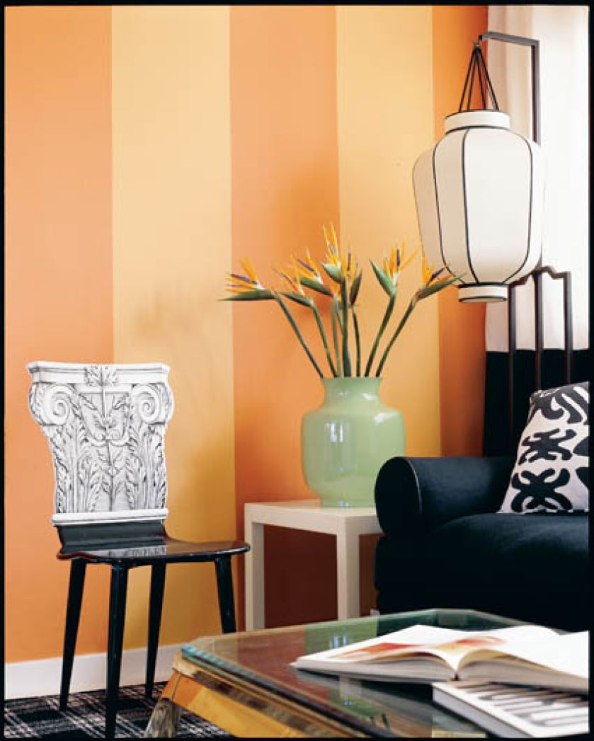 Jasne pasy to Spring Pink 2090-70, ciemne - Wild Flower 2090-40. Obydwie farby kosztują 74 zł za litr. BENJAMIN MOORE