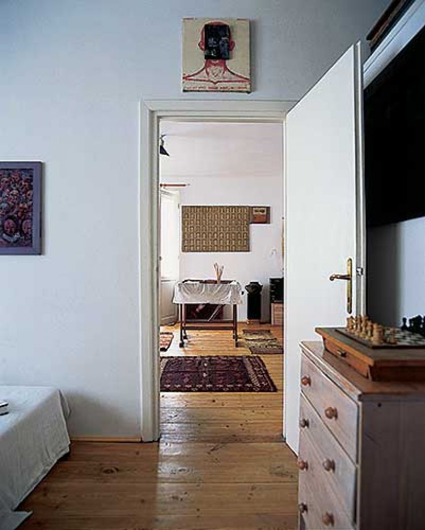 Mieszkanie minimalistyczne. Dom-pracownia Mariusza Łukasika